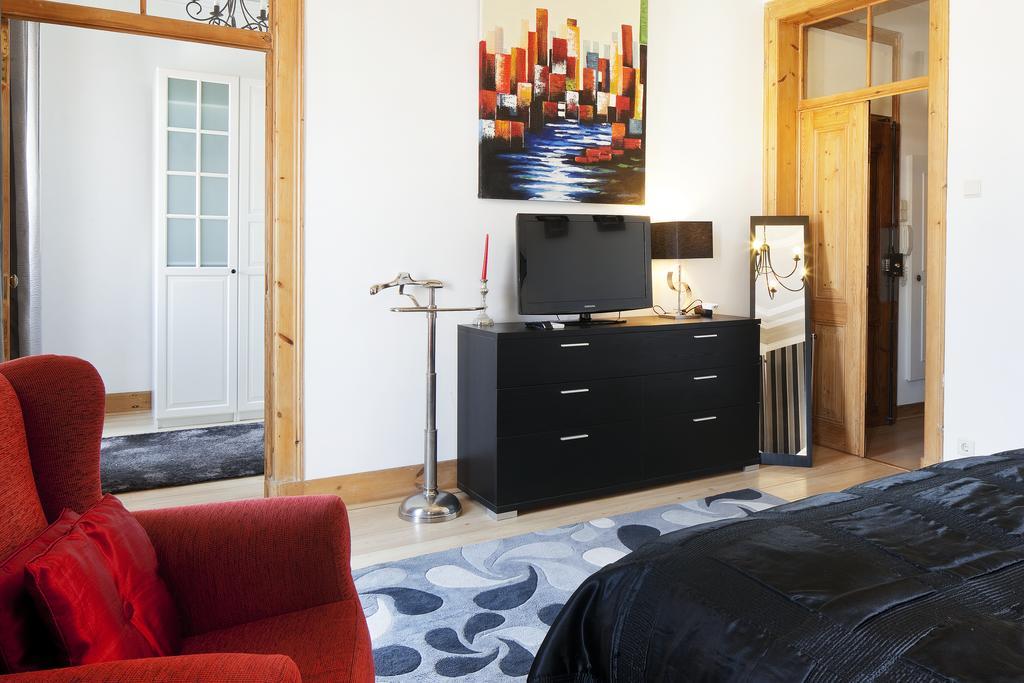 Lisbon Rentals Real Bilik gambar