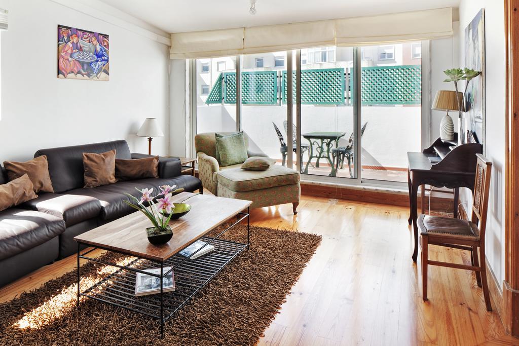 Lisbon Rentals Real Bilik gambar